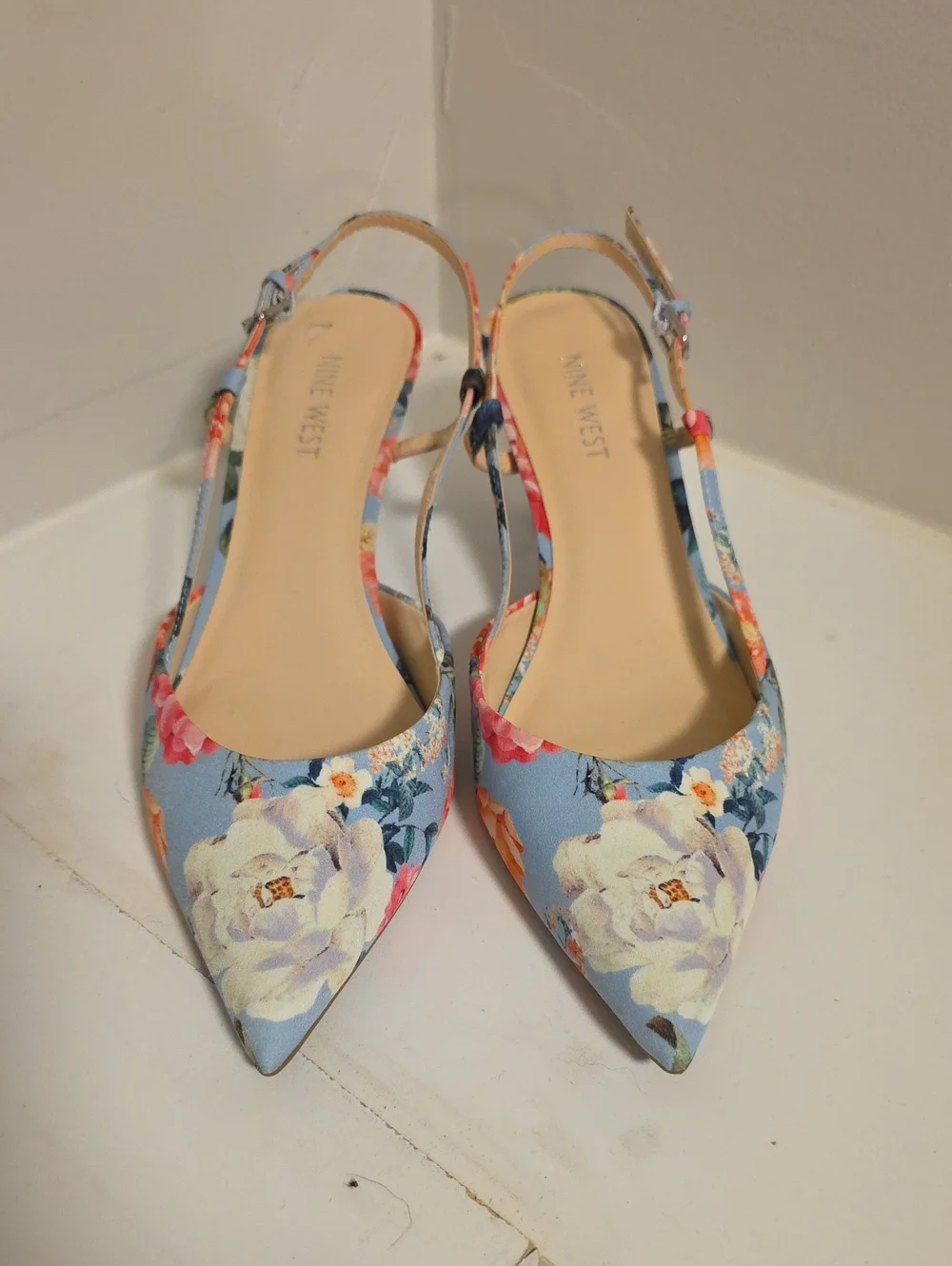 Nine West Blue Floral Pointed Slingback Flats